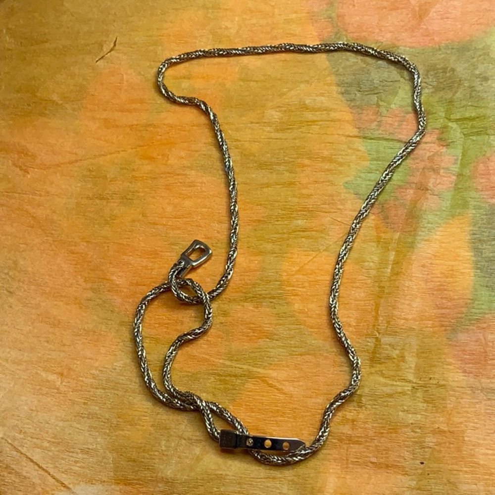 Gold tone belt - Picture 3 of 3